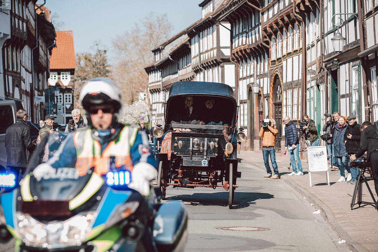 Die Benz Victoria darf auf die Straße